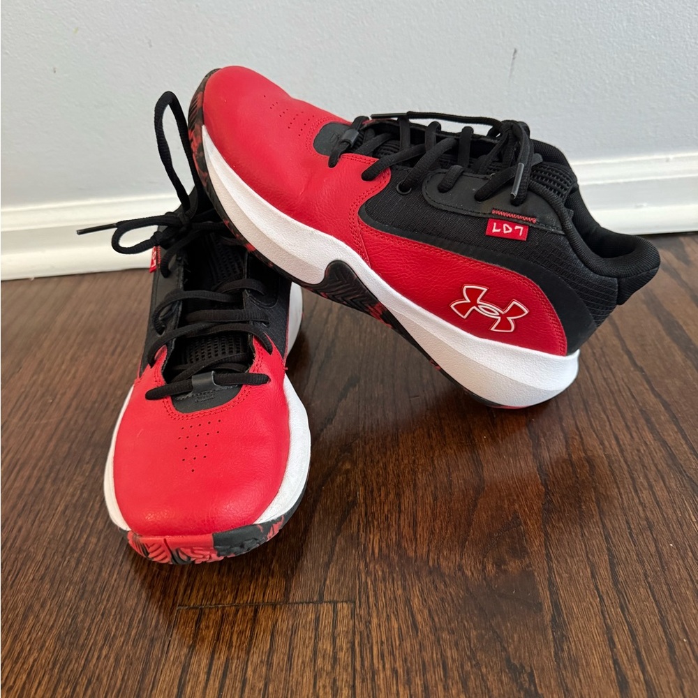 Under Armour Boys Red and Black Sneakers